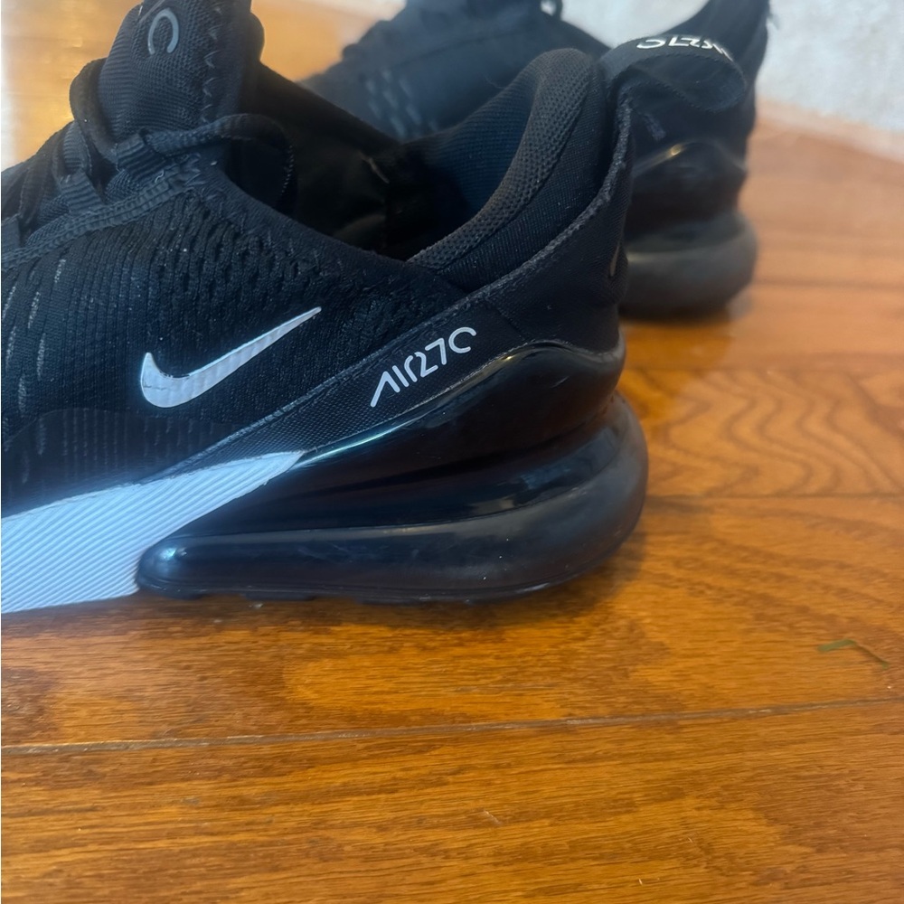Nike Black and White Air Max 270 - Picture 10 of 11
